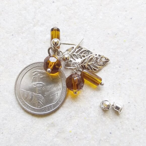 🍂🍁🍃 3/$25!!!  Whiskey Cognac Colored Beaded Leaf Earrings - Lightweight! - Picture 1 of 6